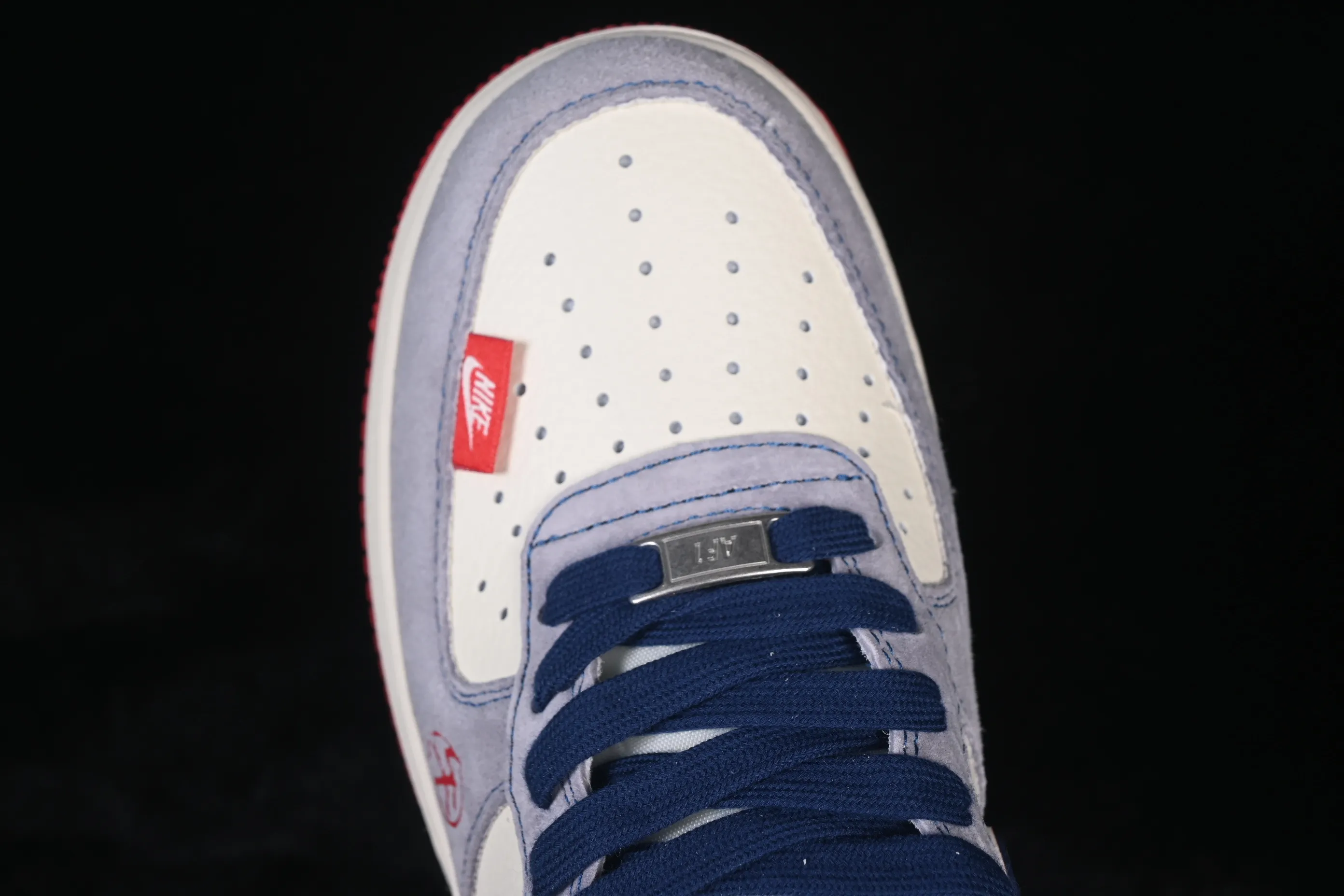 All categories Nk Air Force 1 Air Force series Nk Air Force 1 Low Air Force low-top Nike Air Force 1'07 Low red and blue contrast Air Force 1 low-top casual sneakers HT5088-625